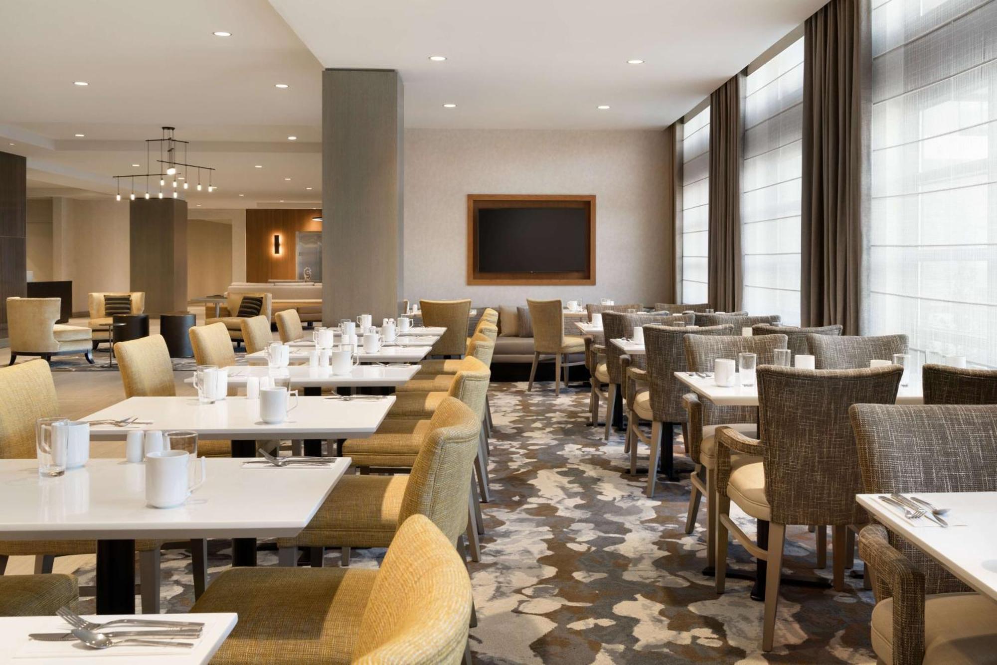 Hilton Garden Inn Newtown Square Radnor Extérieur photo