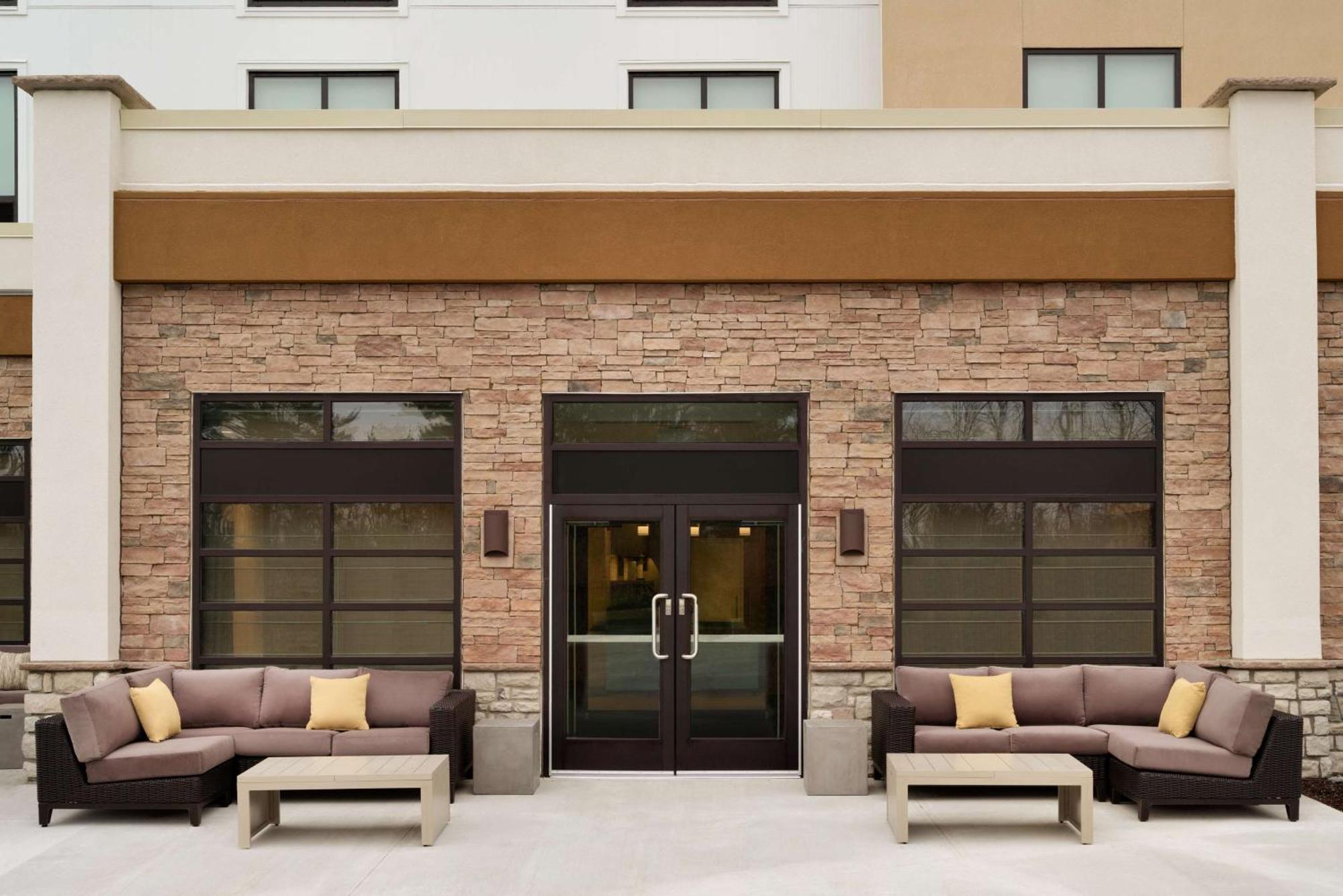 Hilton Garden Inn Newtown Square Radnor Extérieur photo